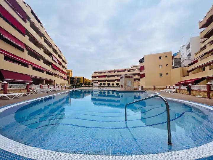 Cozy Beachfront Flat With Pool & Panoramic Sea View Terrace Apartment Пуерто де Сантяго Екстериор снимка